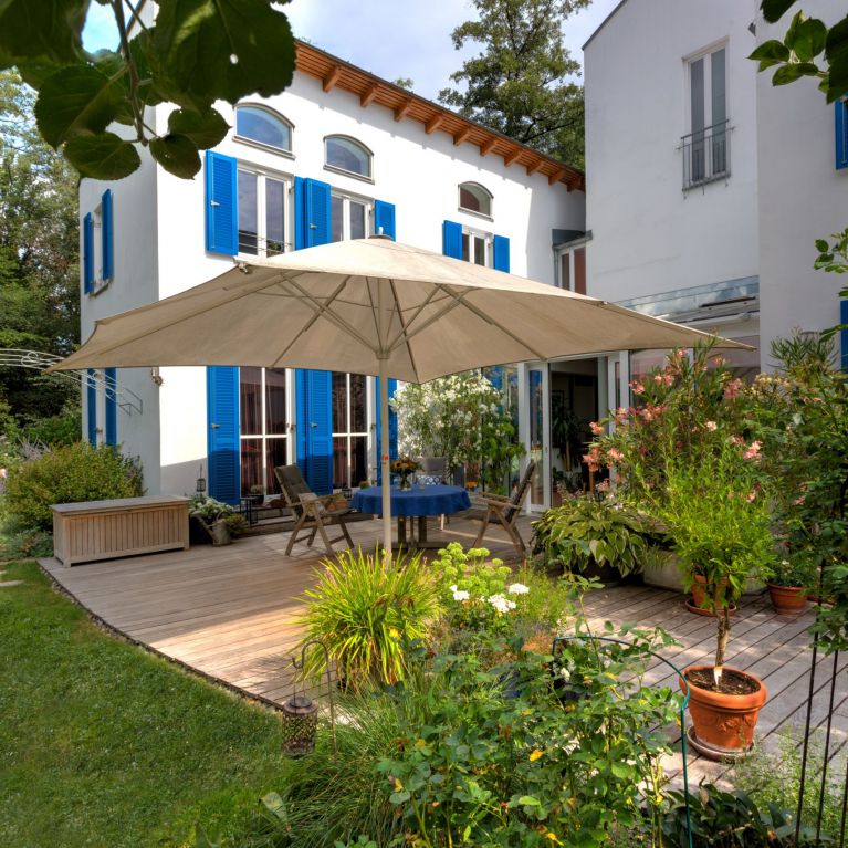 Harmonisch integrierter Wintergarten