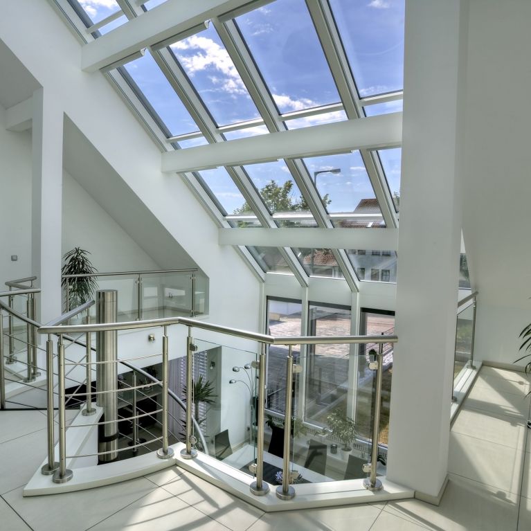 Zweigeschossiger Wintergarten