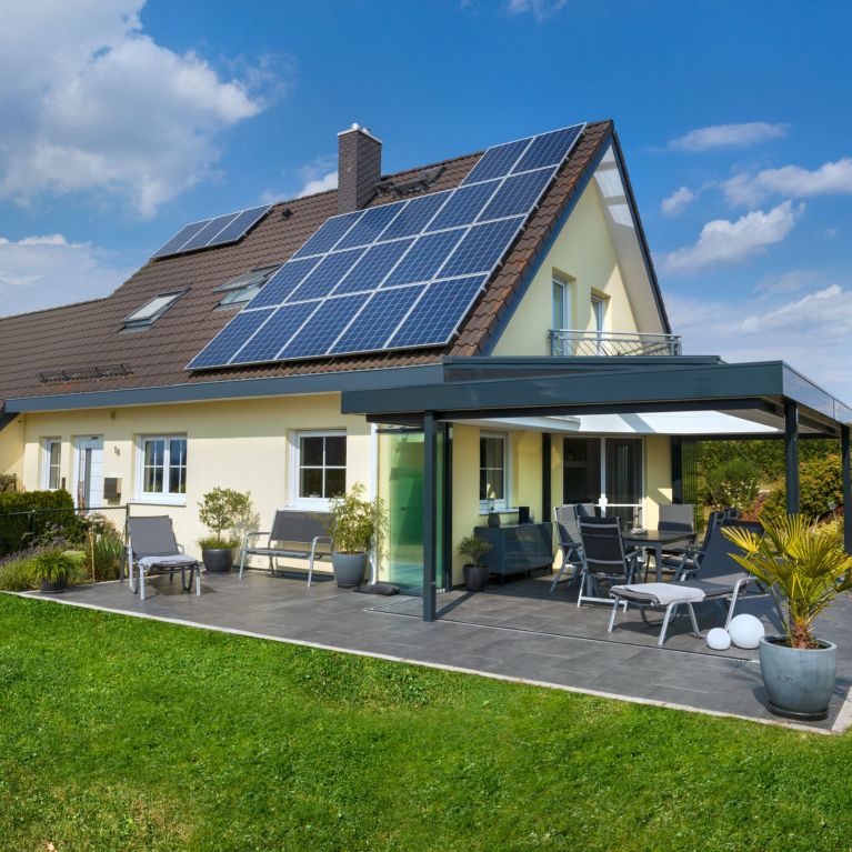 Ansicht der geöffneten Terrassenüberdachung